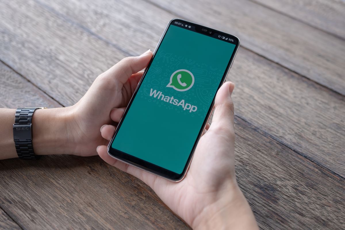WhatsApp passará a cobrar empresas por alguns serviços na versão Business